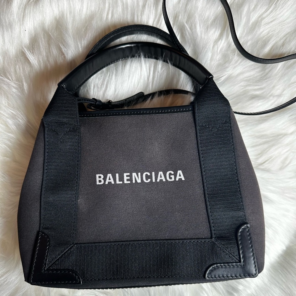 Balenciaga XS Cabas in Black